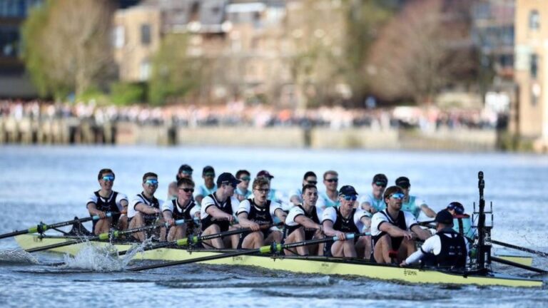 Oxford rowers criticise sewage levels in River Thames